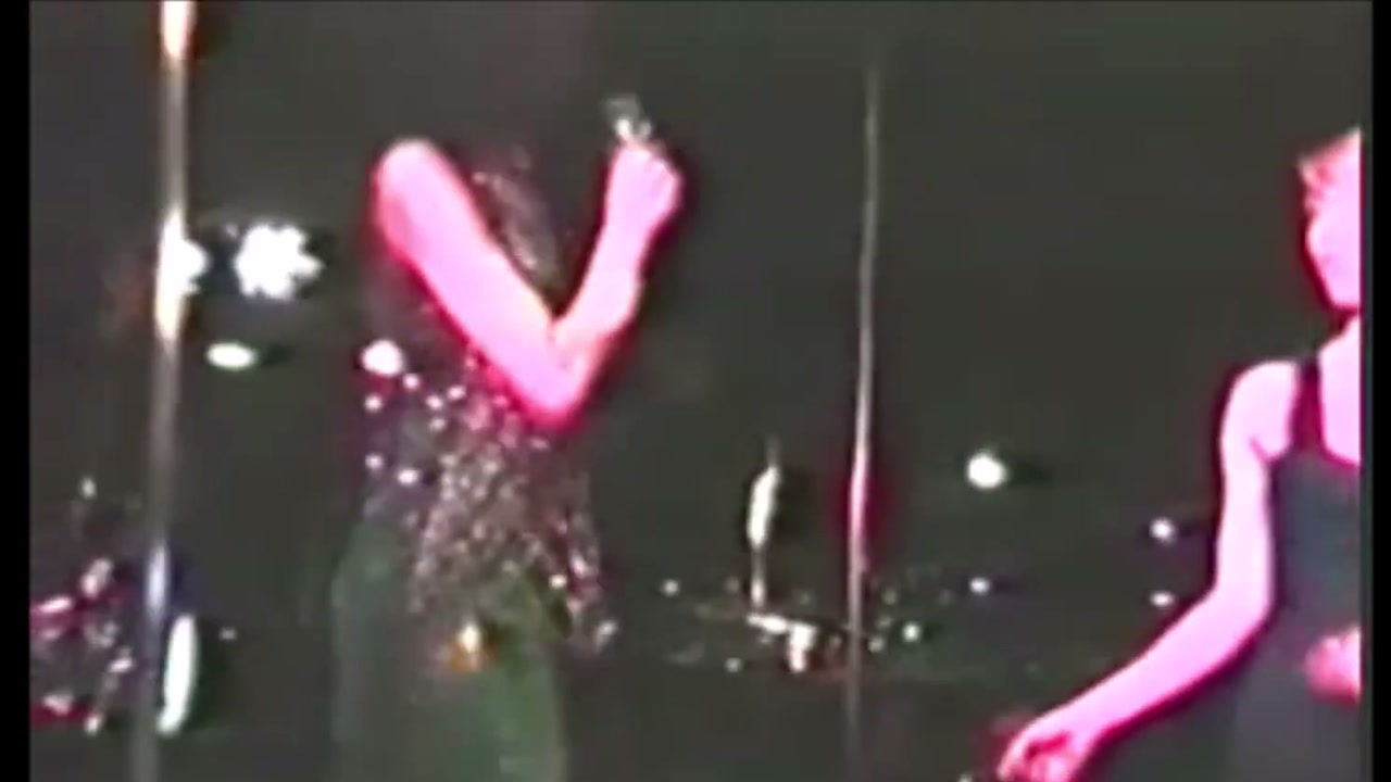 Bruno Capinan leva a Beijo de bicho um poema de Waly Salomão que musicou em 1999