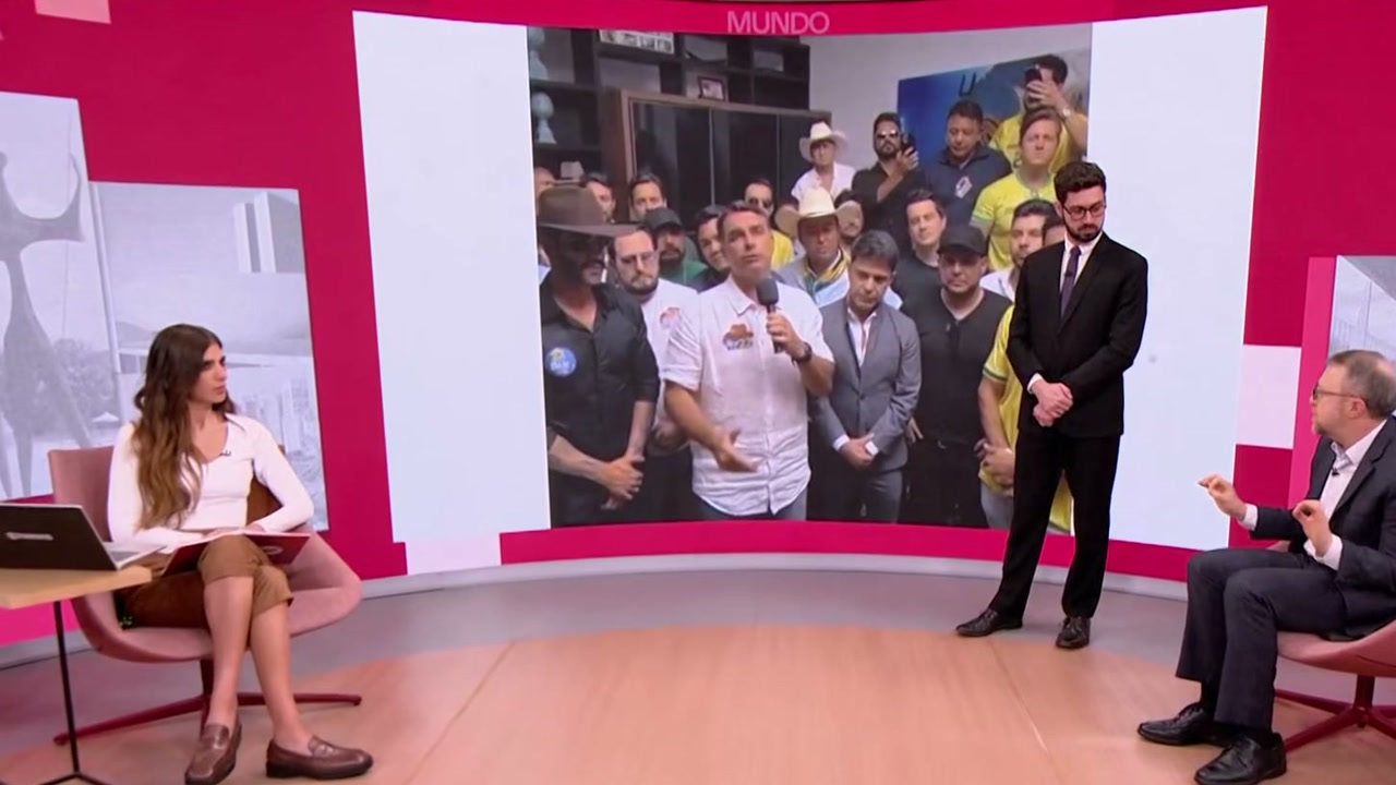 Cena de reportagem: lula e Flávio Bolsonaro apostam em artistas na reta final da campanha; veja quem são, no trecho “Concursos públicos: o que decide a abertura de vagas”
