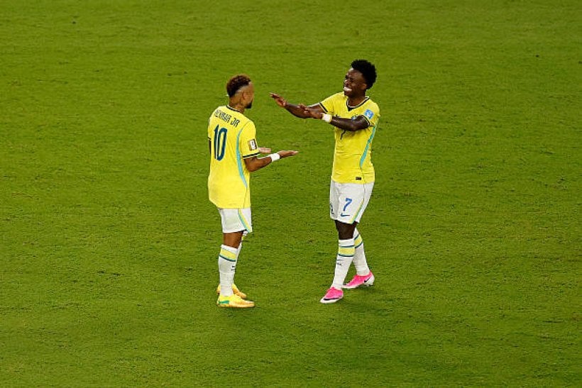 Cena de reportagem: vinicius: Neymar's Return Gives Us a Big Boost, and We. YSscores, no trecho “Como começou o atrito com Rodrigo Nestor”