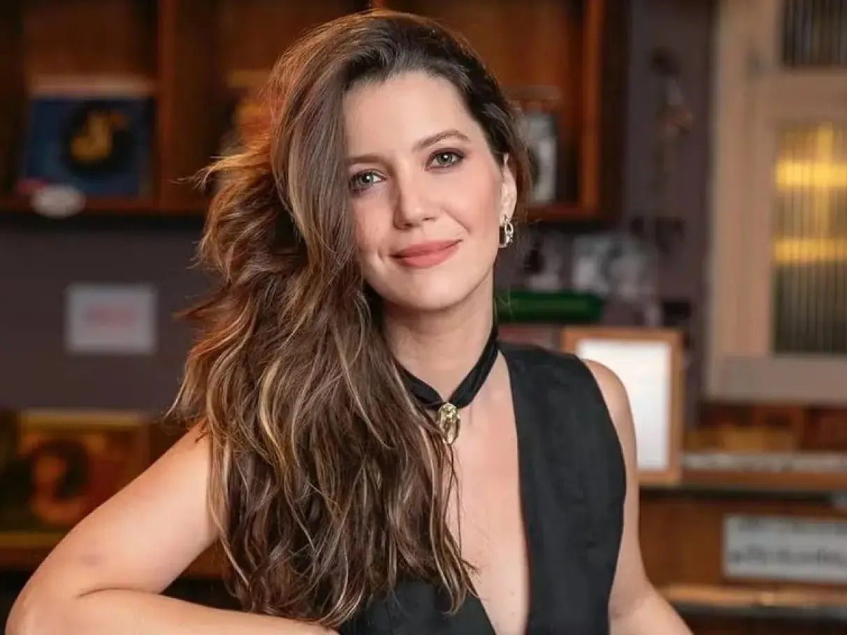 Cena de reportagem: nathalia Dill Biography: Age, Husband, Children, Net Worth, Height, Movies & TV, no trecho “O que vem na semana da novela”