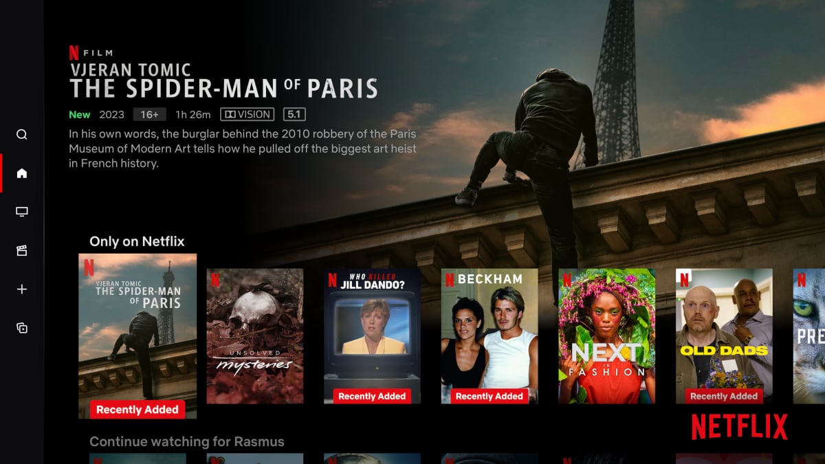 Cena de reportagem: designing For TV: Principles, Patterns And Practical Guidance (Part 2) - Smashin, no trecho “O mês de documentários de comédia na Netflix”