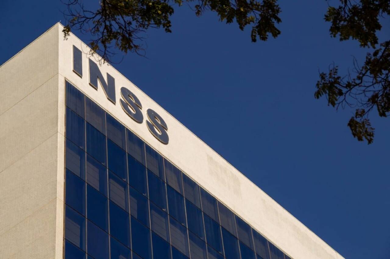Cena de reportagem: iNSS antecipa segunda parcela do 13º salário em 2025: Veja datas e como consulta, no trecho “Como achar o número do benefício”