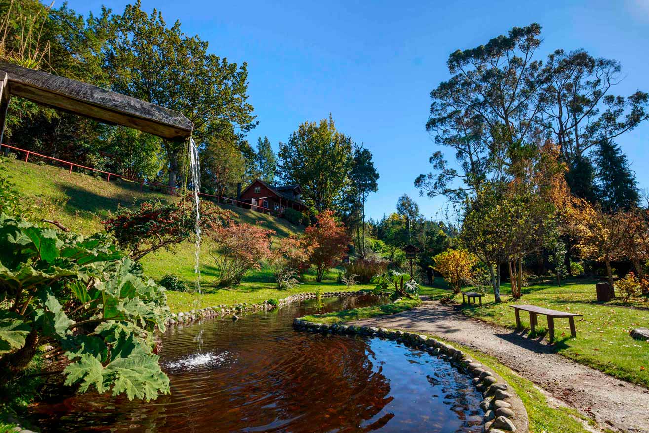 Cena de reportagem: puerto Varas and Frutillar - Chile Travel, no trecho “Clima e cuidados”