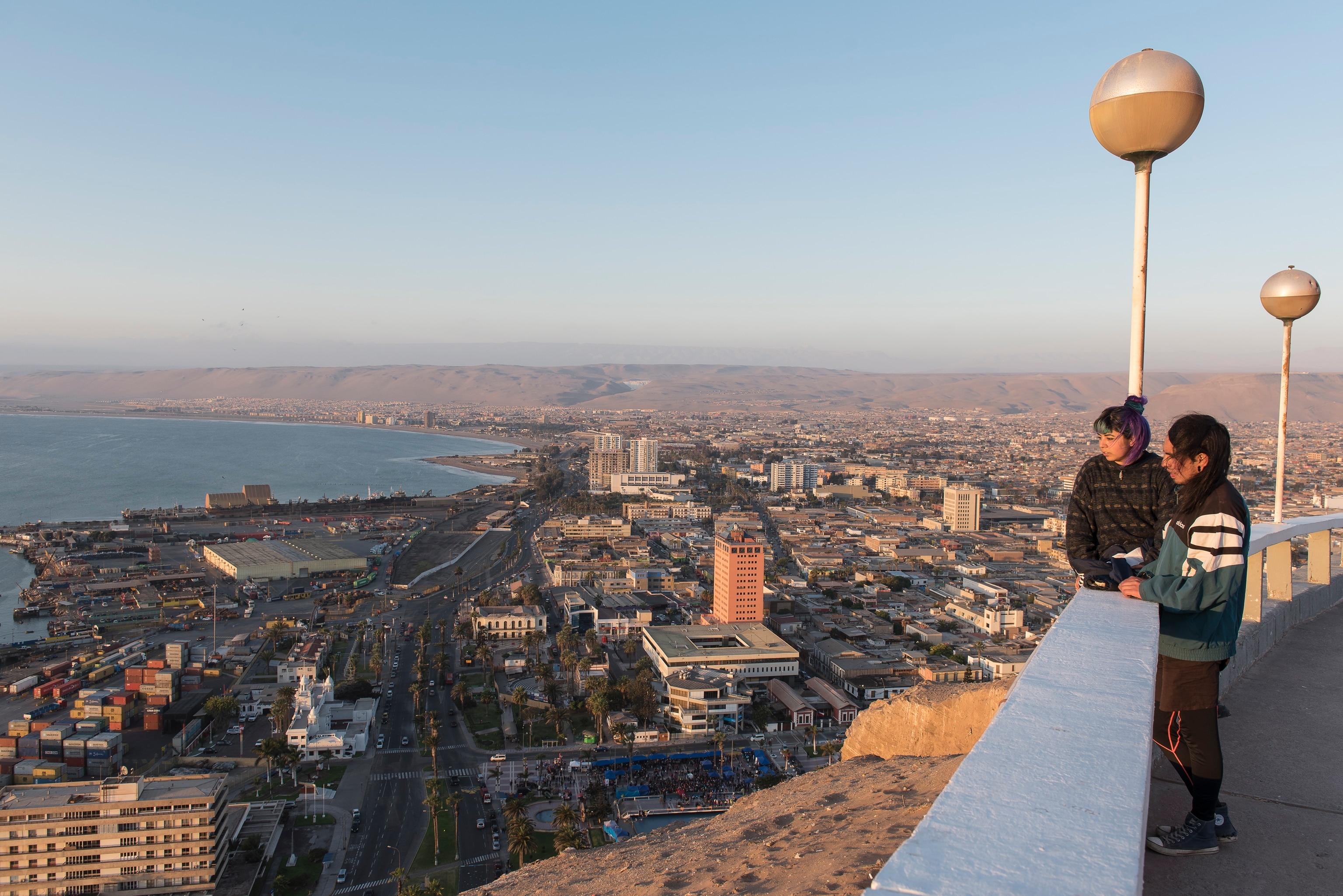 Cena de reportagem: can UNESCO status save the Chinchorro mummies? National Geographic, no trecho “Cuidados com o ambiente”
