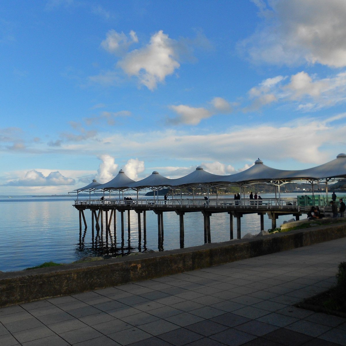 Cena de reportagem: muelle de Paseo - All You SHOULD Know Before Going 2026 (w/ Reviews), no trecho “Destinos próximos”