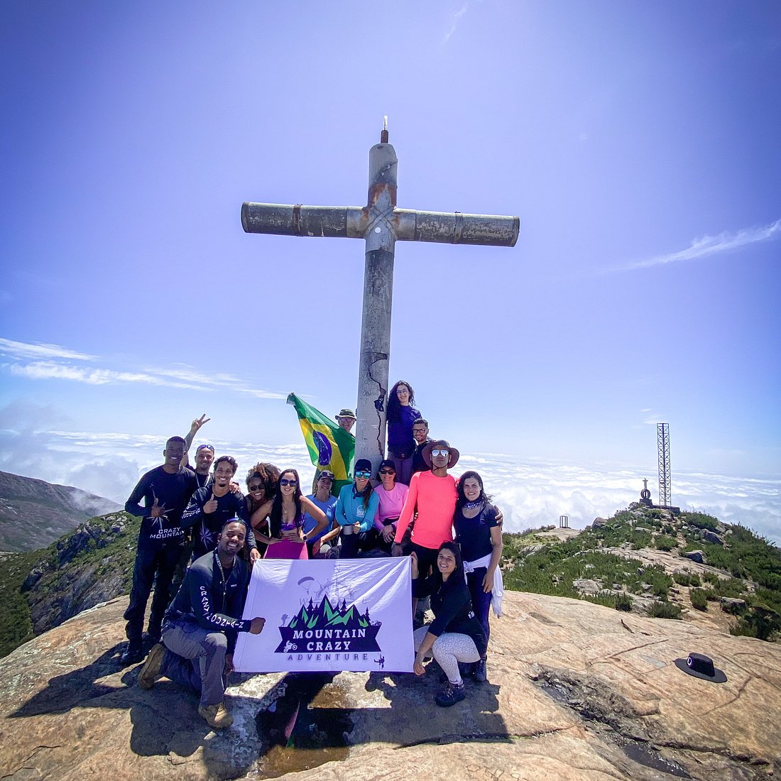 Cena de reportagem: pico da Bandeira - O que saber antes de ir (ATUALIZADO 2026), no trecho “Condutor e transportador”