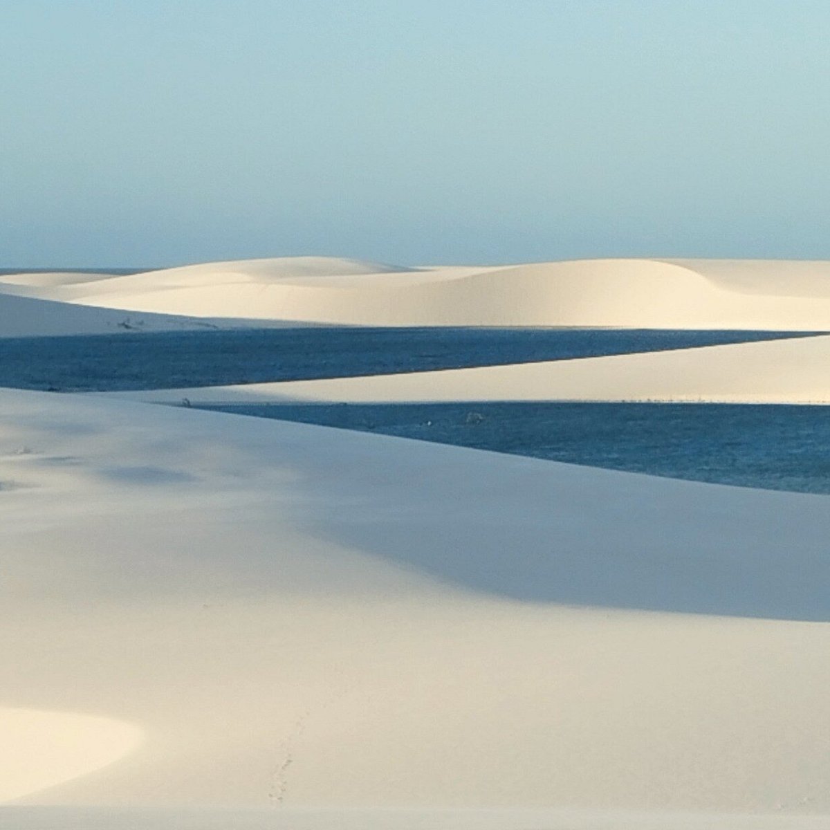 Cena de reportagem: tREKKING LENÇÓIS MARANHENSES: All You SHOULD Know Before Going (2026), no trecho “O que a lei da temporada 2026 exige”
