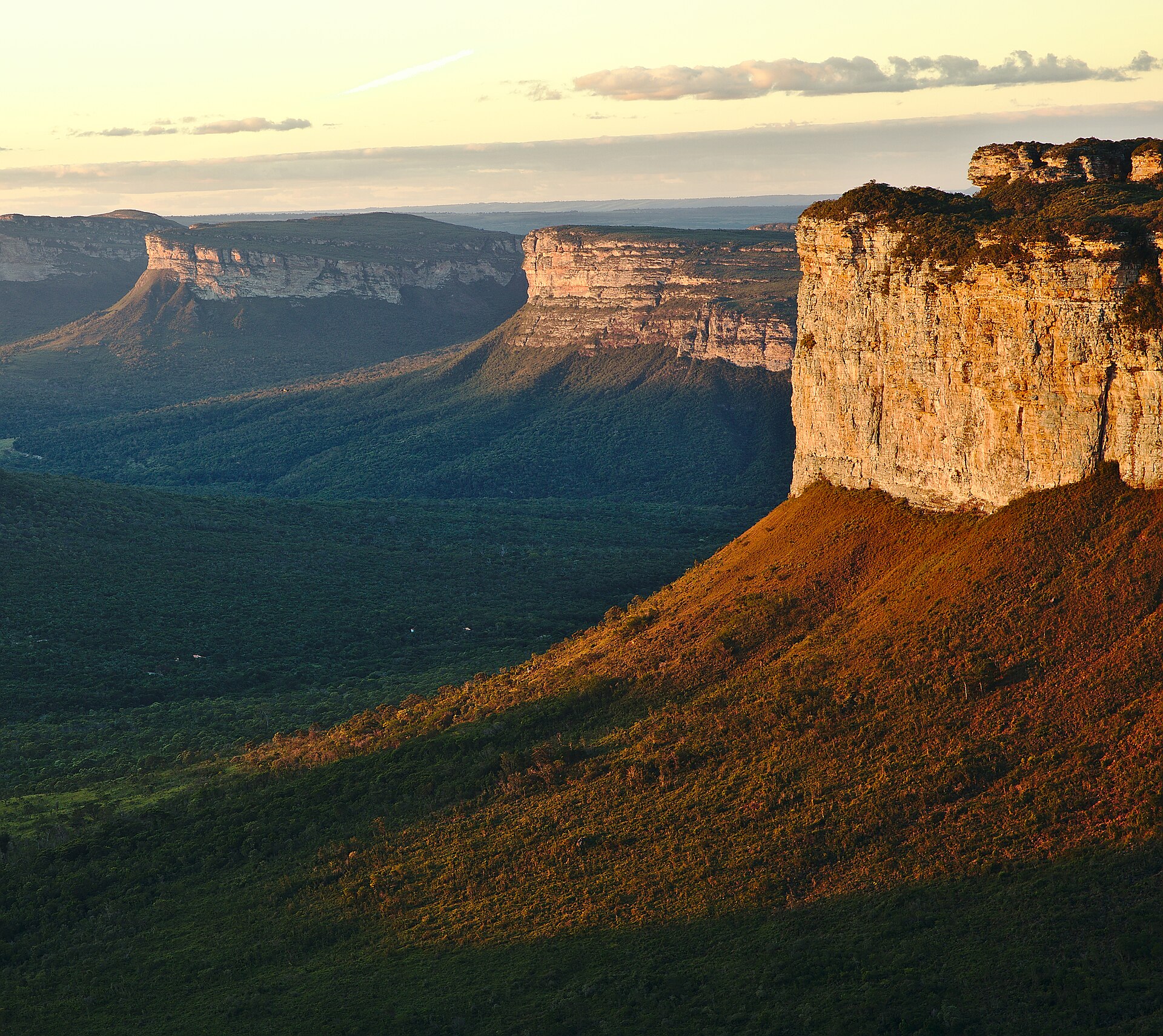 Cena de reportagem: file:Parque Nacional da Chapada Diamantina Nilton Vasques Carvalho Junior (01).j, no trecho “Calçado para as trilhas”