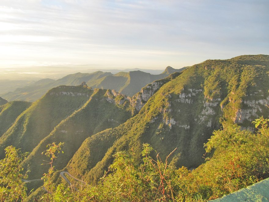 Cena de reportagem: serra do Rio do Rastro - The Wanders, no trecho “Frio, geada e neve de maio a agosto”